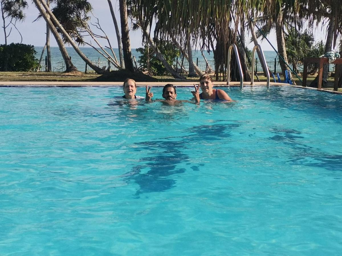 Helios Beach Resort تانجالي المظهر الخارجي الصورة