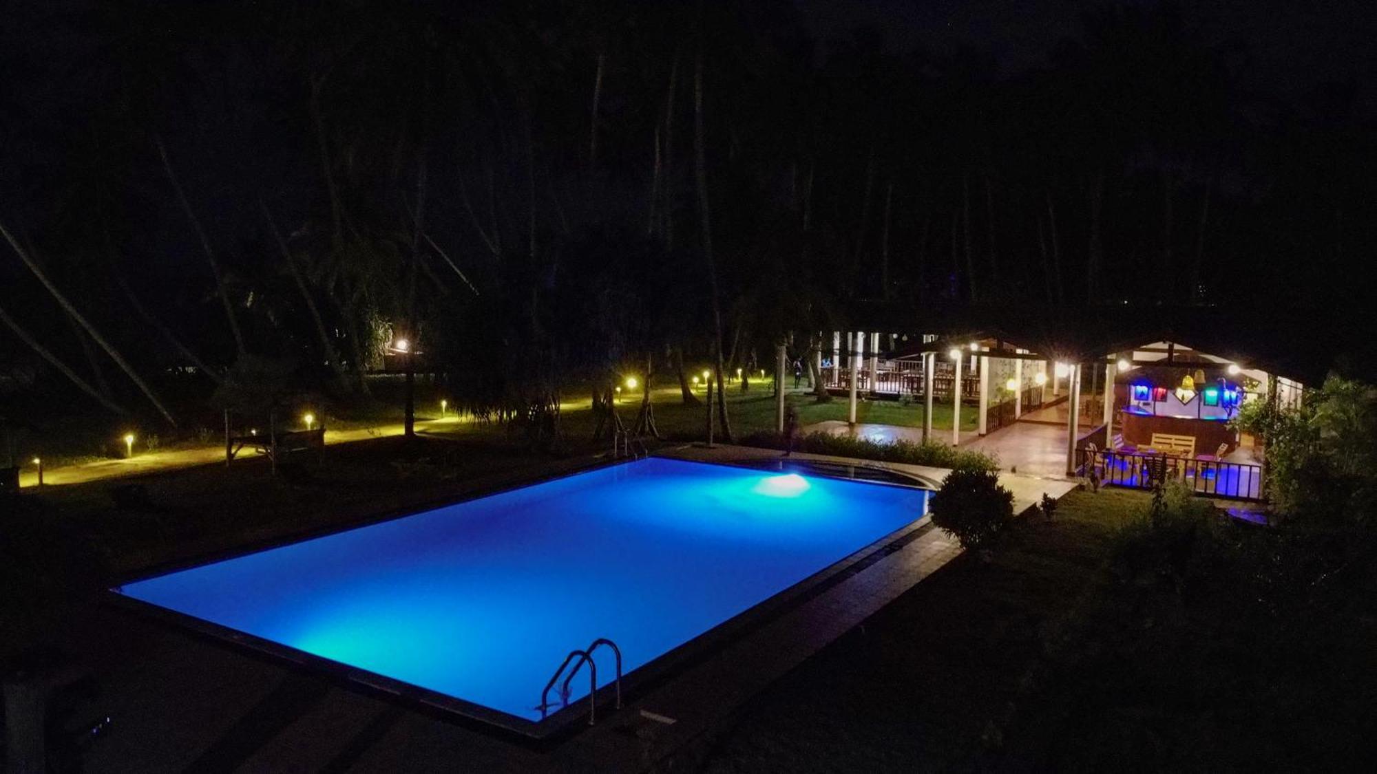 Helios Beach Resort تانجالي المظهر الخارجي الصورة